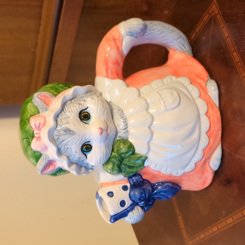 Cat Teapot